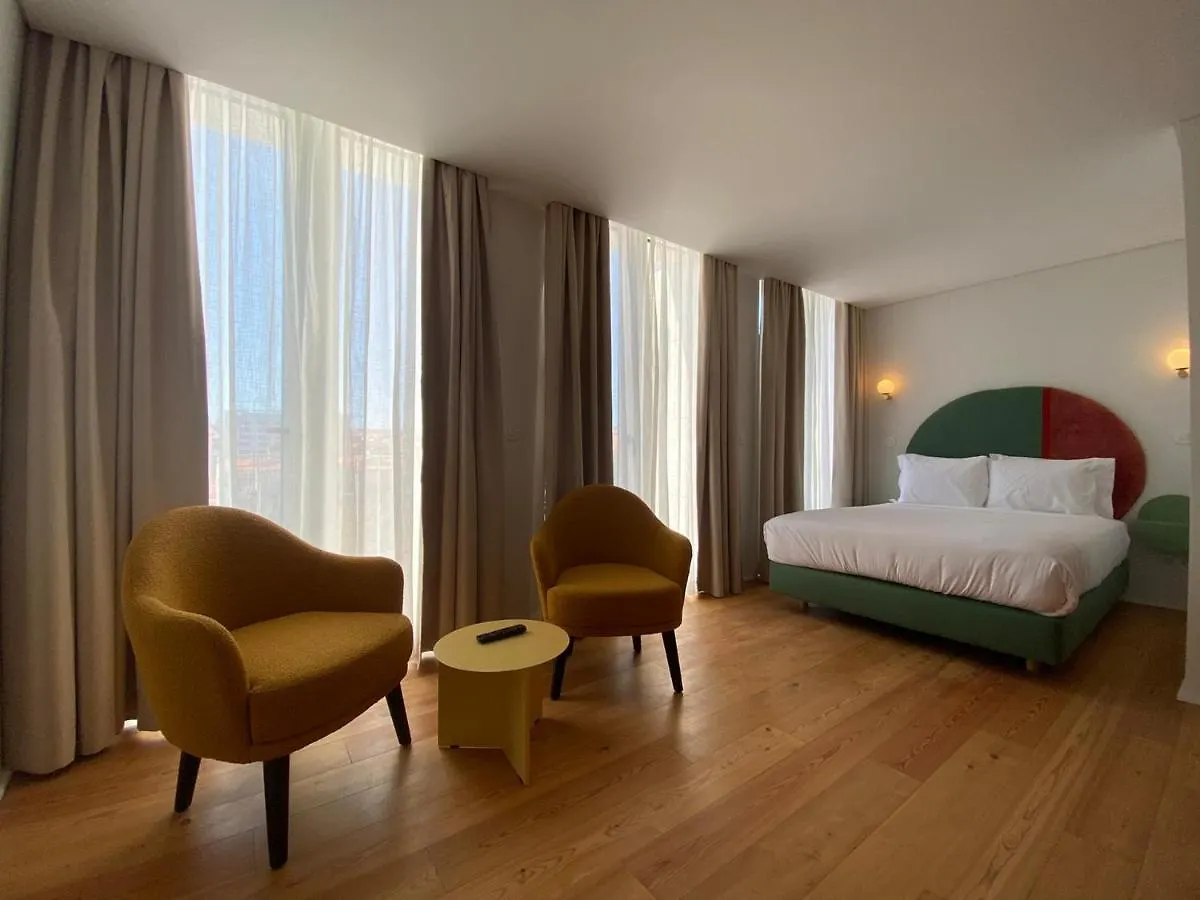 Lisbon Serviced Apartments - Estrela location
